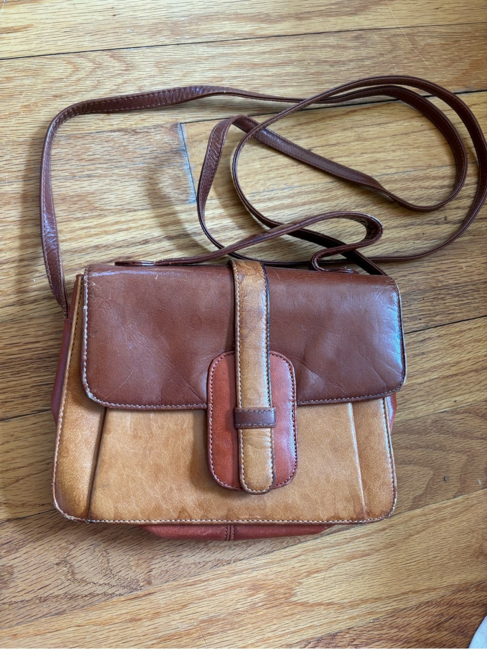 Classic Two-Tone Brown Leather Crossbody Bag